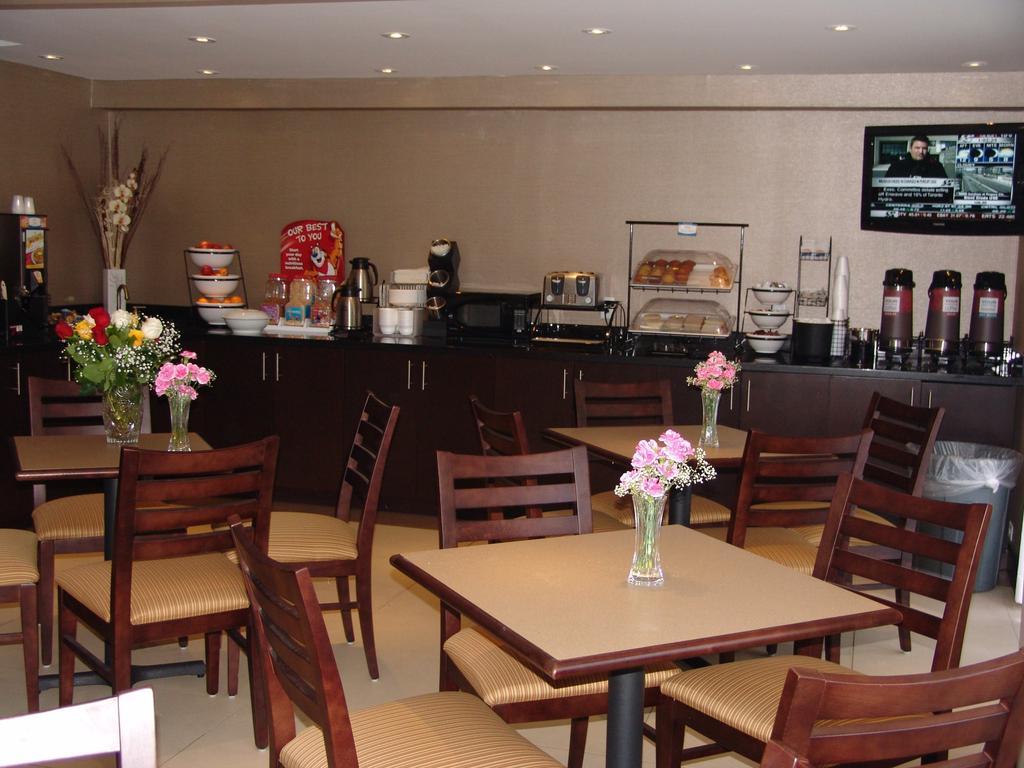 Comfort Inn East Scarborough Toronto Restoran foto