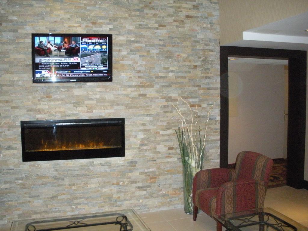 Comfort Inn East Scarborough Toronto Bagian luar foto