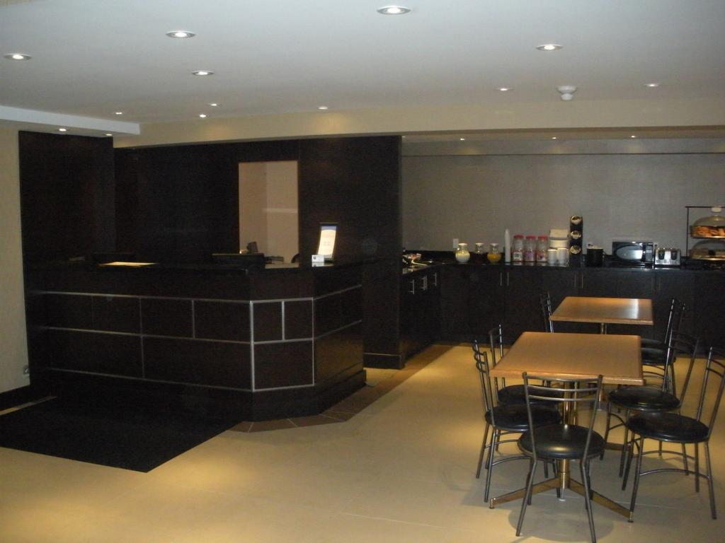 Comfort Inn East Scarborough Toronto Bagian luar foto